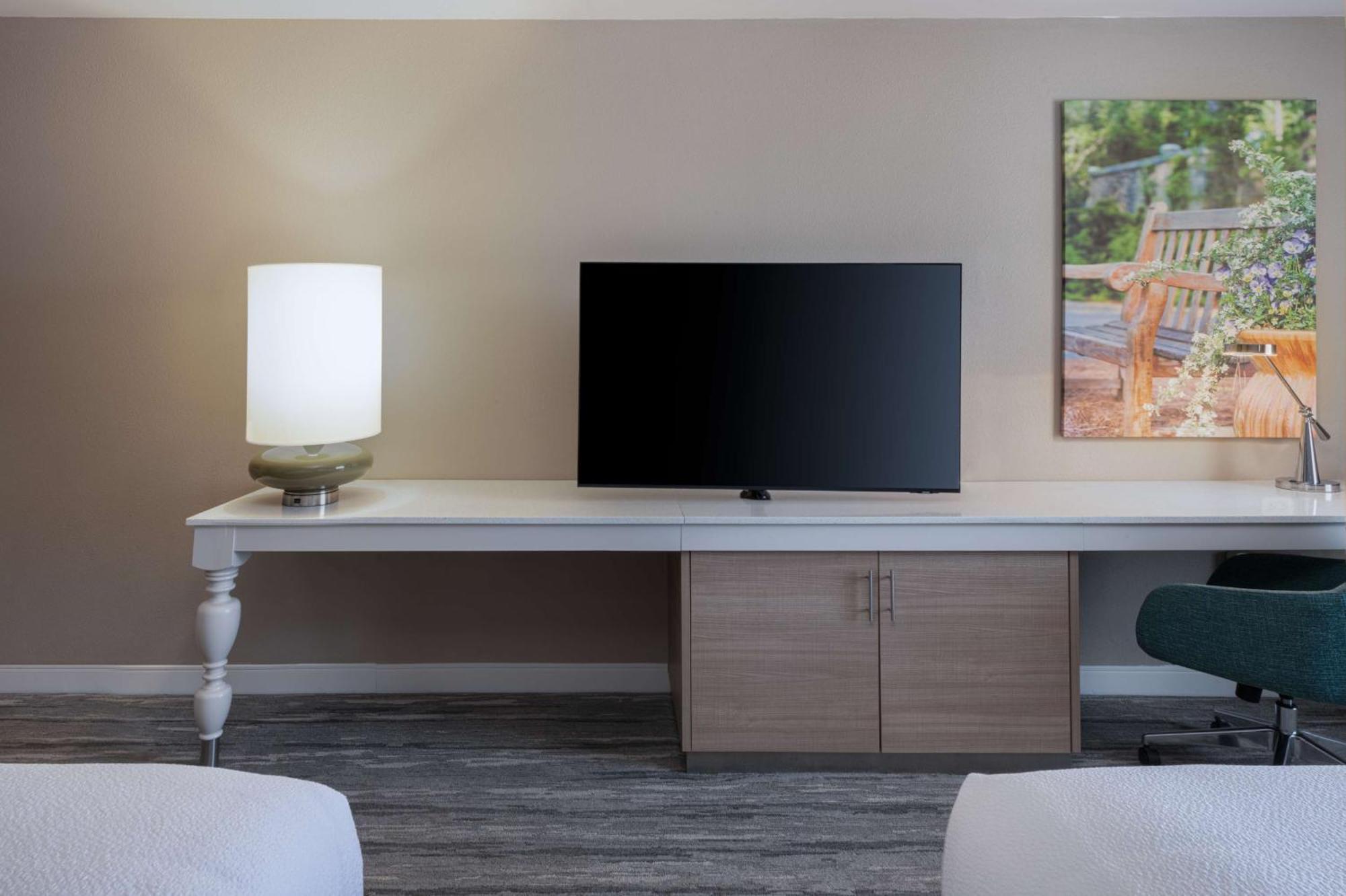 Hilton Garden Inn Saint Charles Zewnętrze zdjęcie