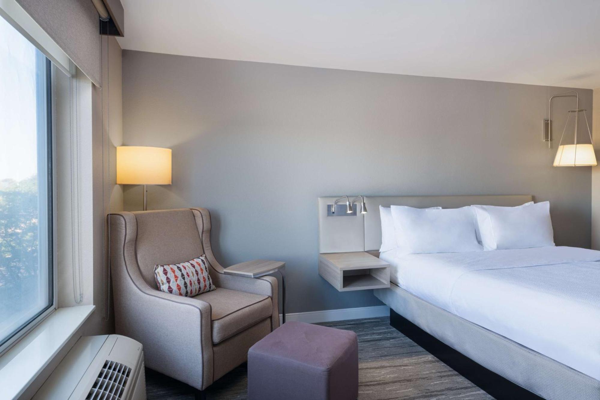 Hilton Garden Inn Saint Charles Zewnętrze zdjęcie