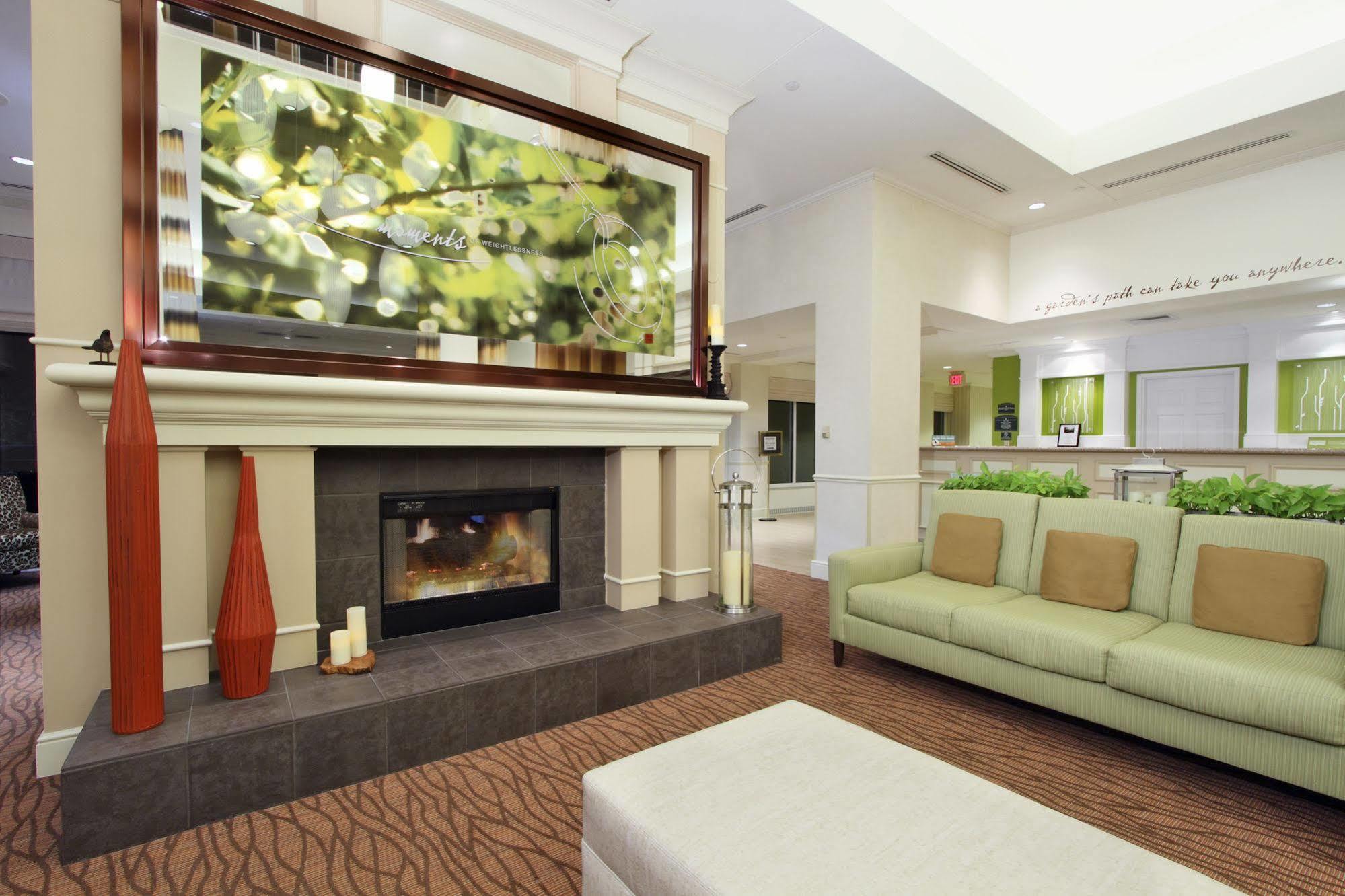 Hilton Garden Inn Saint Charles Zewnętrze zdjęcie